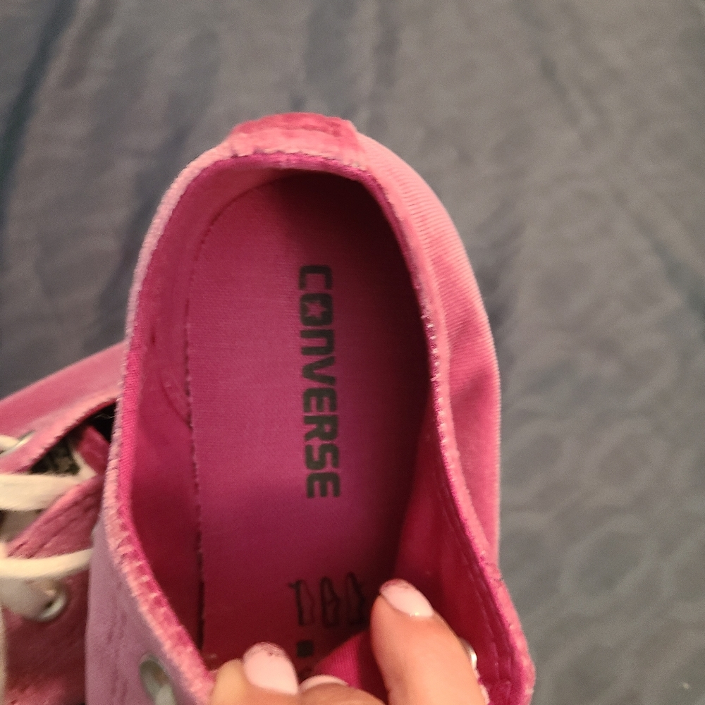 Converse Pink Velvet Chucks - Picture 8 of 8